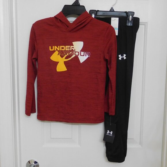 NWT 2pc Under Armour Dark Red Hooded Shirt & Black Joggers Set sz 5 6 or 7 - Picture 1 of 1